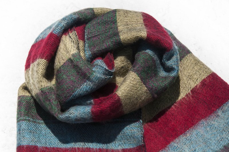Pure wool shawl / knit scarf / knitted shawl / blanket / pure wool scarf / wool shawl - Spain - Knit Scarves & Wraps - Wool Multicolor