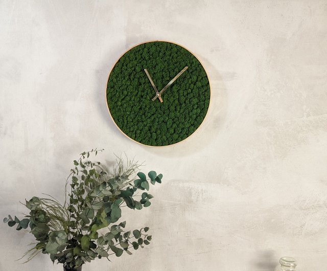 Forest green wood wall clock, Preserved moss decor