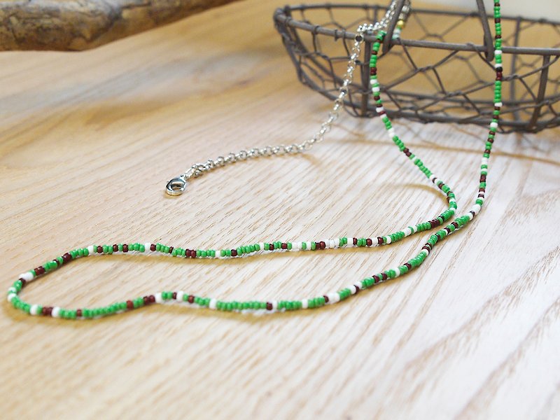 Other Materials Bracelets Green - Glamer Crystal Long String Bracelet