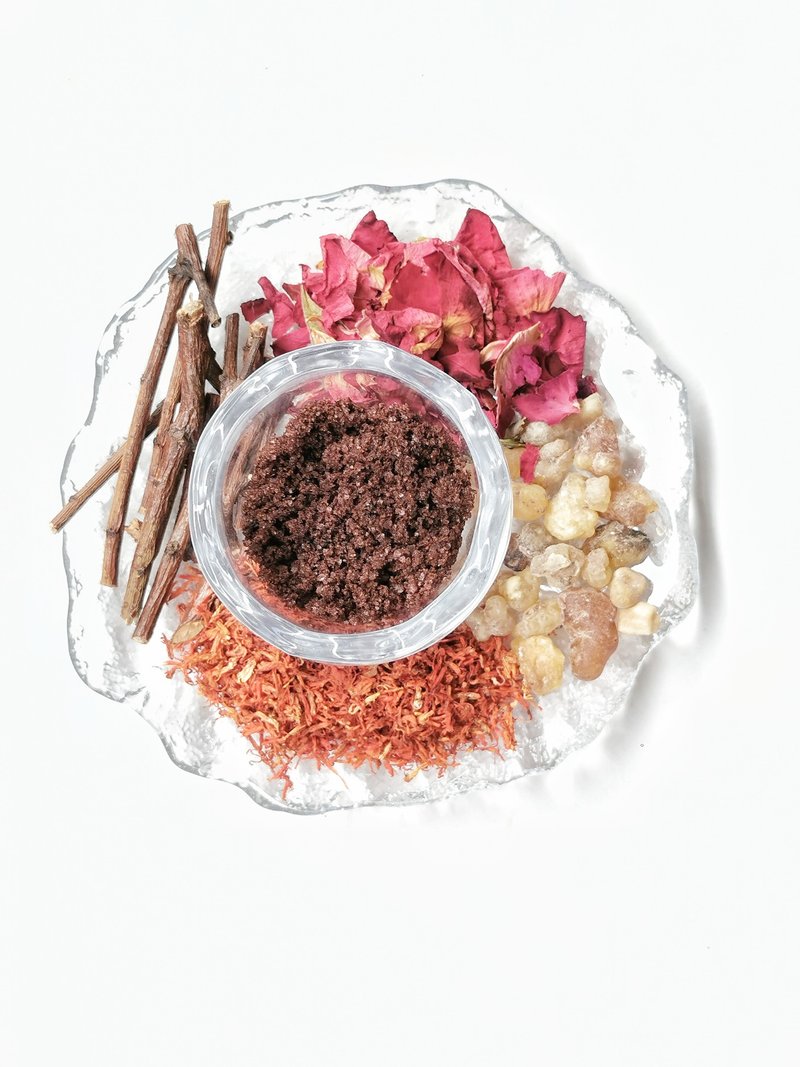 海底輪花浴鹽 Root Chakra Hz Floral Bath Salt - 其他 - 精油 透明