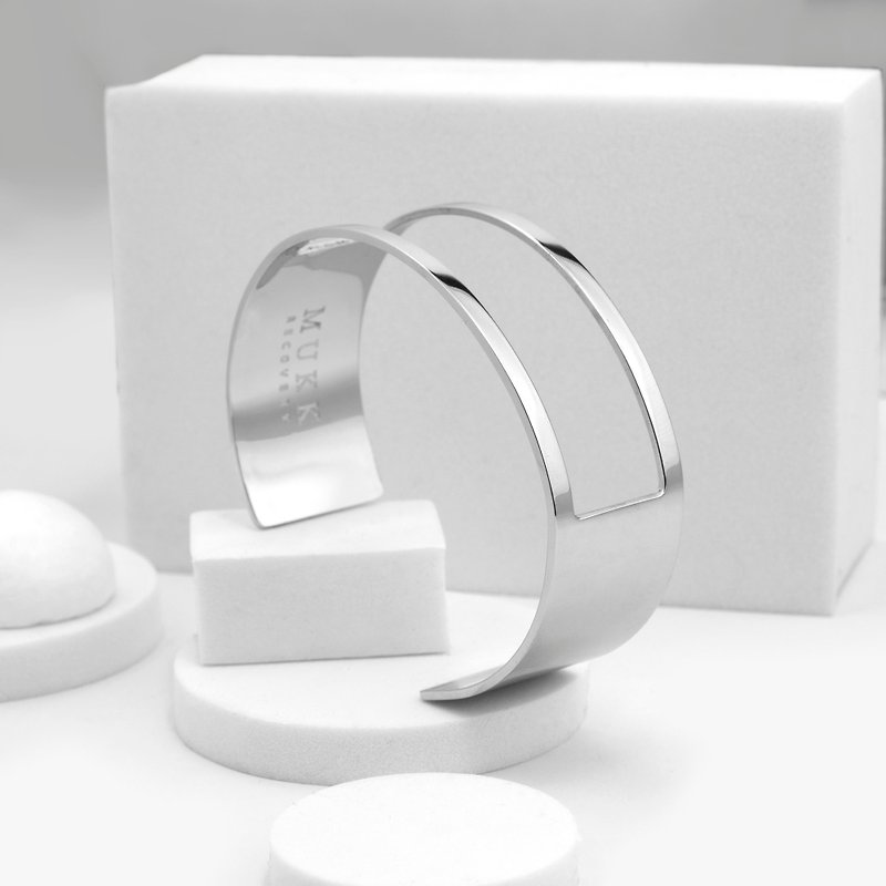 MUKK x Recovery minimalist steel C-shaped bracelet - Bracelets - Other Metals Silver
