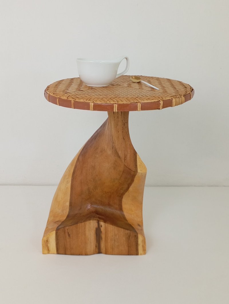 Art coffee table Side table Asymmetrical solid wood coffee table Wooden coffee t - 餐桌/書桌 - 木頭 咖啡色