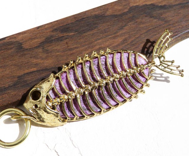 スティヒタイト フィッシュ チャーム / Stichtite Fish charms