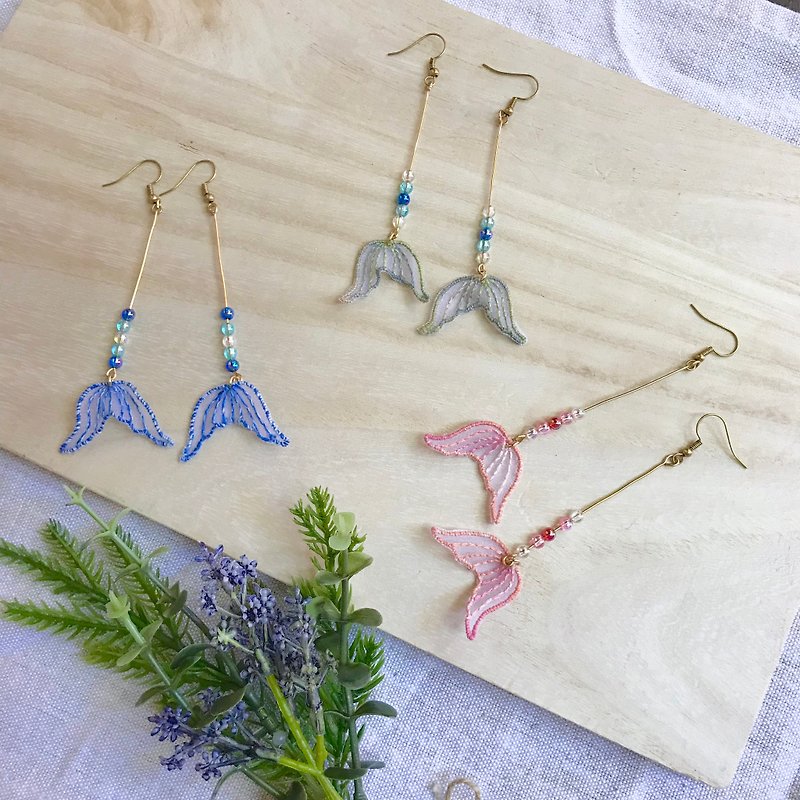 Handmade embroidery // Mermaid Princess Fishtail Earrings // Can be changed - ต่างหู - งานปัก สีน้ำเงิน