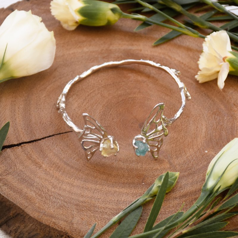 Butterfly Bangle - 手鍊/手環 - 銅/黃銅 銀色