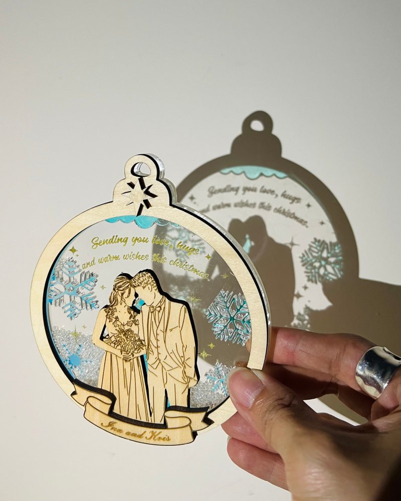 【客製化】客製化人像 聖誕掛飾 客製化聖誕禮物 聖誕禮盒 - 裝飾/擺設  - 木頭 卡其色