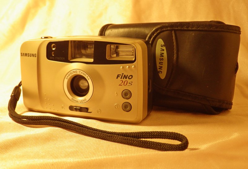 三星 FINO 20S 35 毫米底片相機自動捲繞自動閃光防紅眼測試 - 相機/拍立得/底片相機 - 其他材質 
