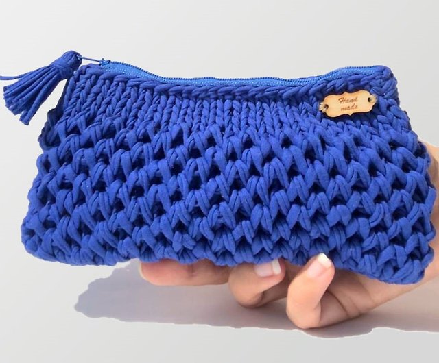 Crochet Tumbler holder bag in electric Blue – LAGEMMA