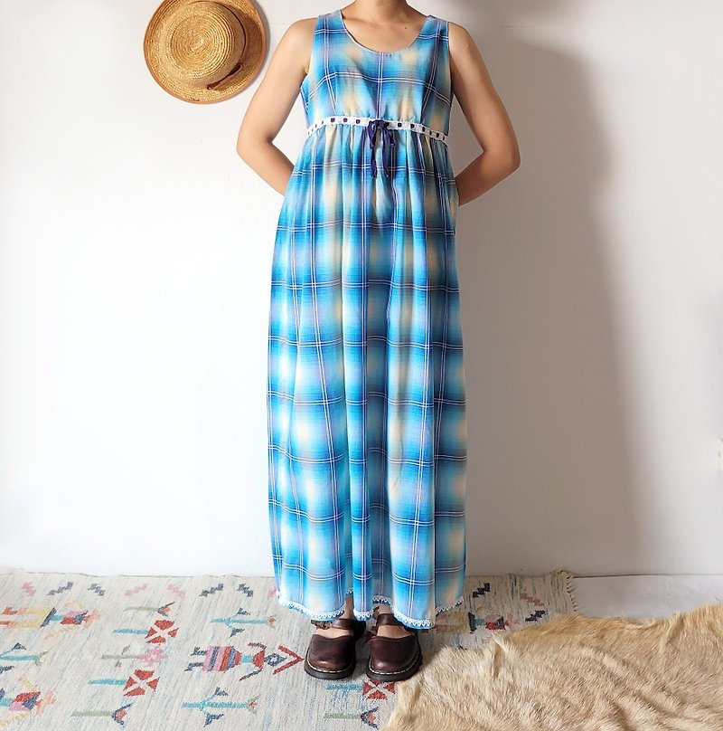 BajuTua/Vintage/ 70's Aqua Gradient Check High Waist Tank Dress - ชุดเดรส - ผ้าฝ้าย/ผ้าลินิน สีน้ำเงิน