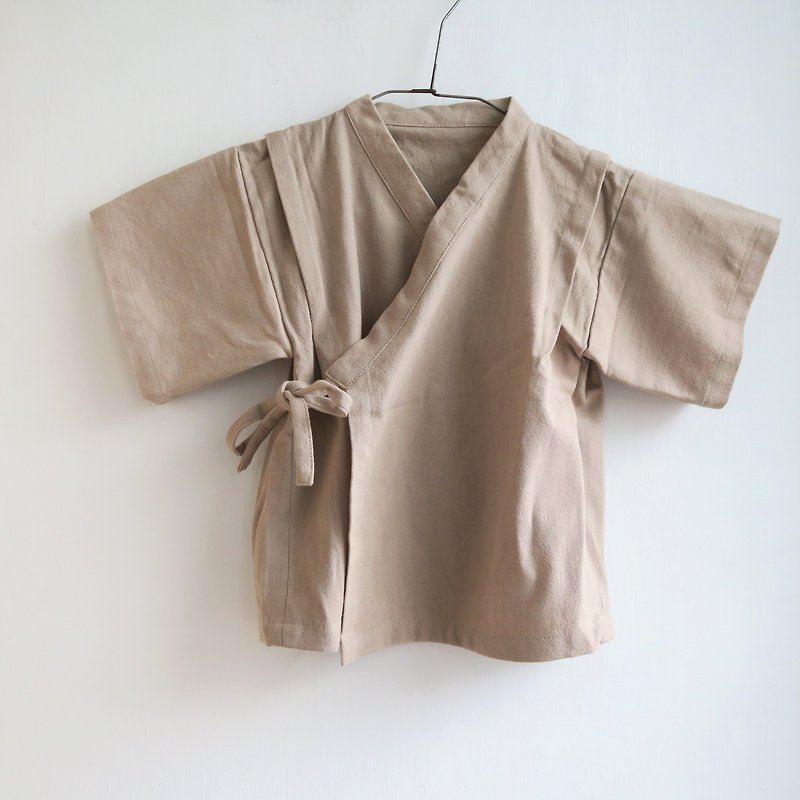福利品 | 成長過渡調整型綁帶日式甚平兒童上衣 | 棉麻 | 柔膚色 - 其他 - 棉．麻 卡其色
