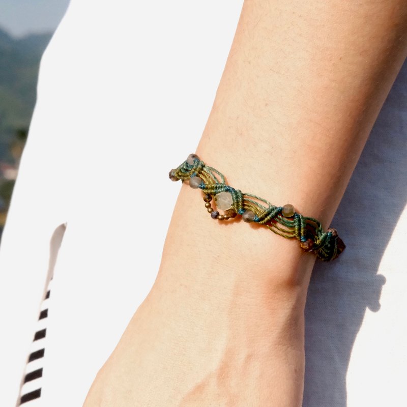 山系礦石編織手繩//葡萄石/綠髮晶/彼得石 - 手鍊/手環 - 水晶 