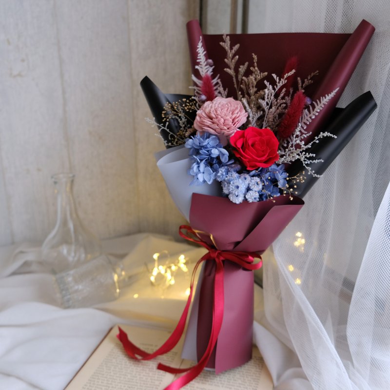 永生花束/紅色/永生花/不凋花/乾燥花/情人節花束 - 乾燥花/永生花 - 植物．花 紅色