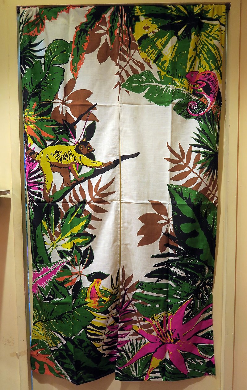 [Pre-order] ☼ ☼ jungle curtain (three-color) - ของวางตกแต่ง - ผ้าฝ้าย/ผ้าลินิน หลากหลายสี