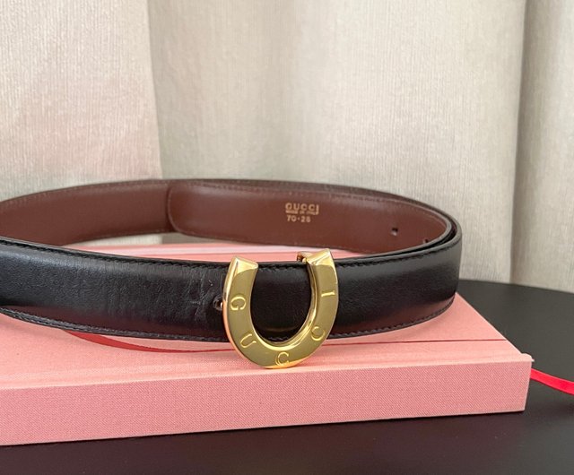 グッチ ホースシュー ゴールドベルト バックル レア 両面 ブラウン