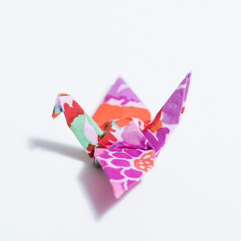 \CRANE CRANE/ origami brooch_Peach Bloson - Brooches - Other Materials Red