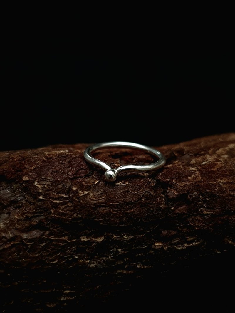 A drop of moon shadow - General Rings - Sterling Silver Silver