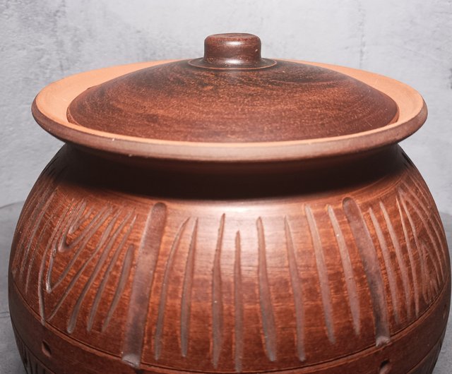 Pottery large cooking pot 2500ml Handmade casserole with lid - Shop Red  Stone Pots & Pans - Pinkoi