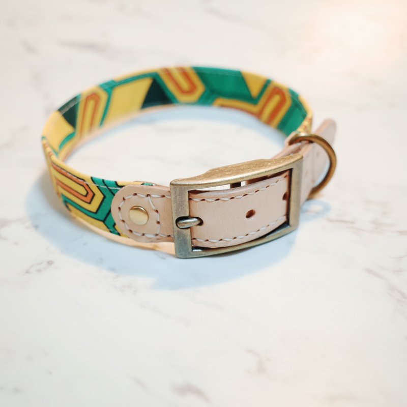 Dog size L collar, Y-shaped yellow and green geometry, optional tag with bell - ปลอกคอ - ผ้าฝ้าย/ผ้าลินิน 