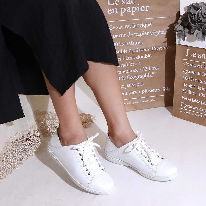Small white shoes Avril children's straps after stepping on two casual shoes Two-way wearing small black shoes lightweight shoes - Women's Casual Shoes - Genuine Leather White