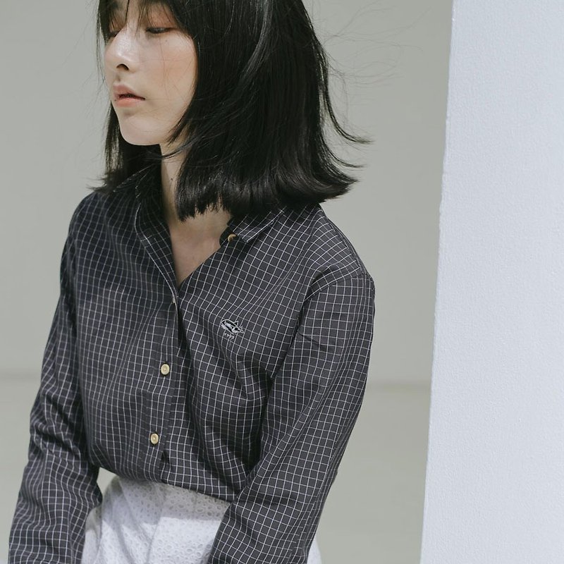 ORCA // black-white check // women long sleeves - 女襯衫 - 棉．麻 黑色