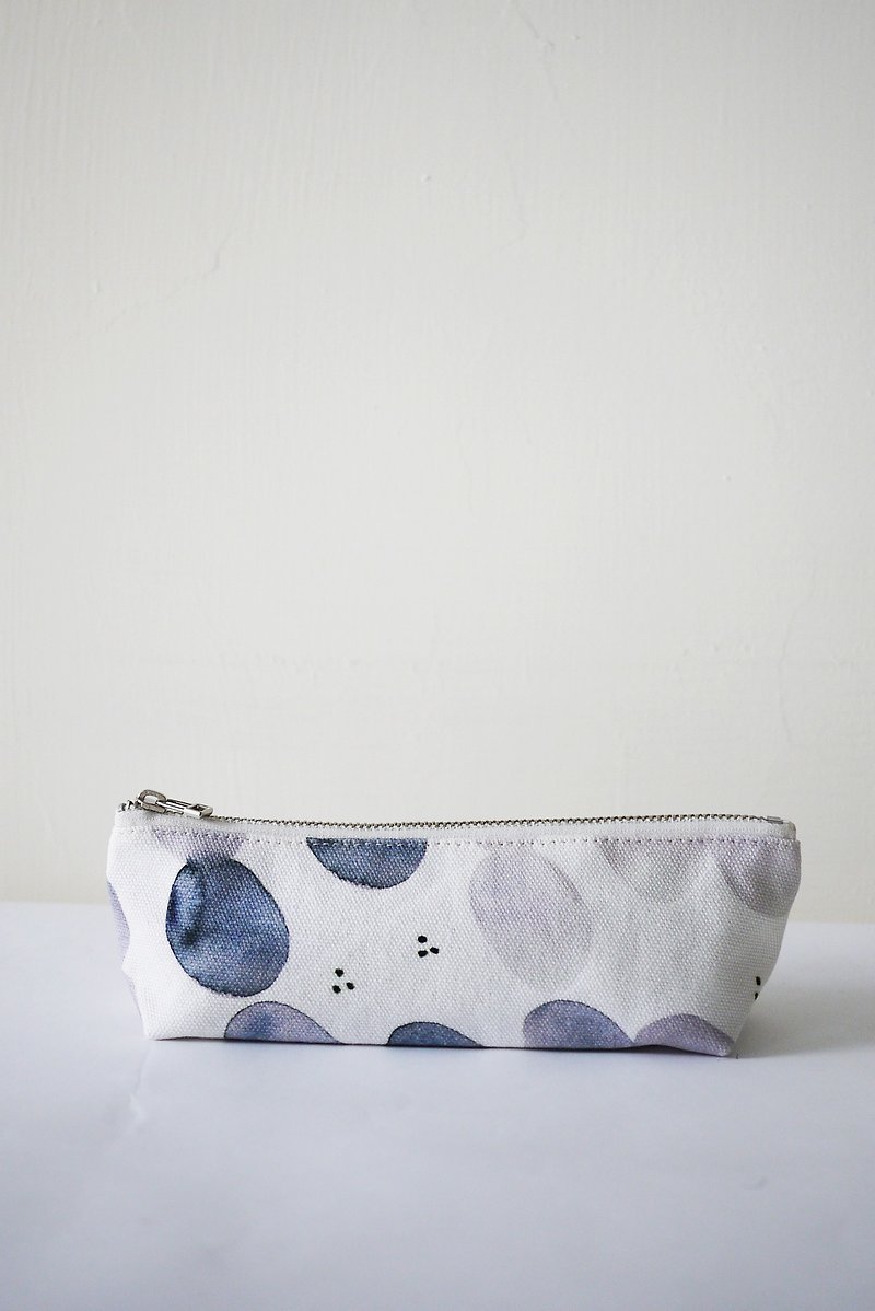 moshimoshi | Triangle Pen Case 2 in Group—pond - Pencil Cases - Cotton & Hemp 