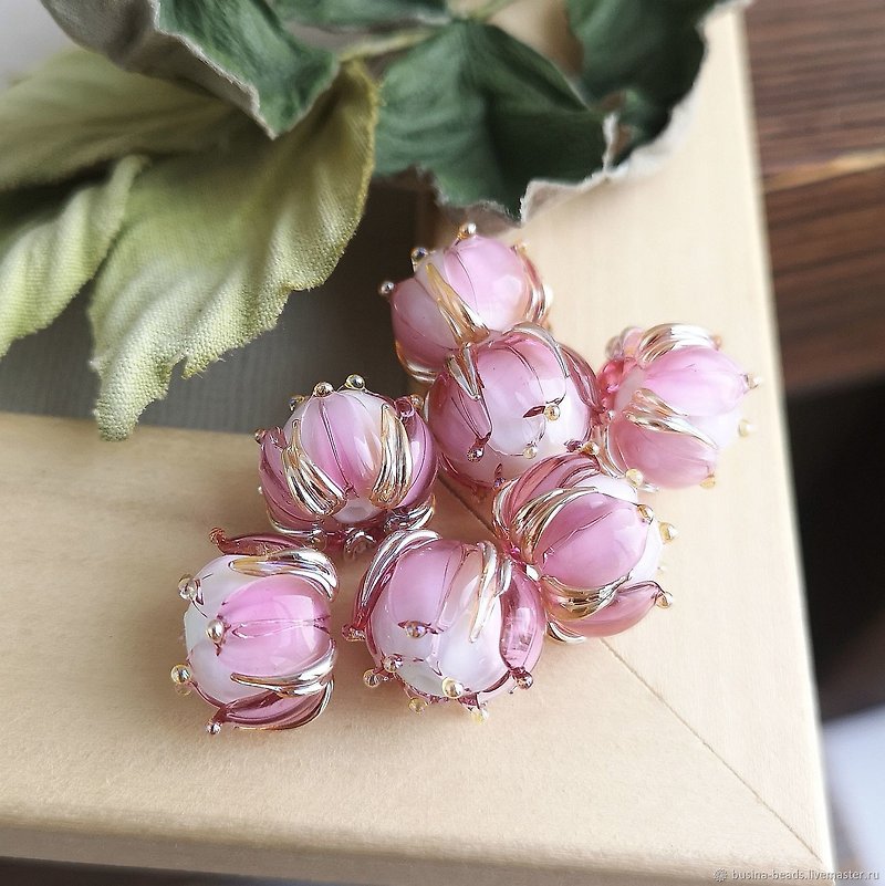 Ruby light Gold Flower Beads for Jewelry, Lampwork Glass Beads, 1 pcs, 15*13mm - 陶藝/玻璃 - 玻璃 粉紅色