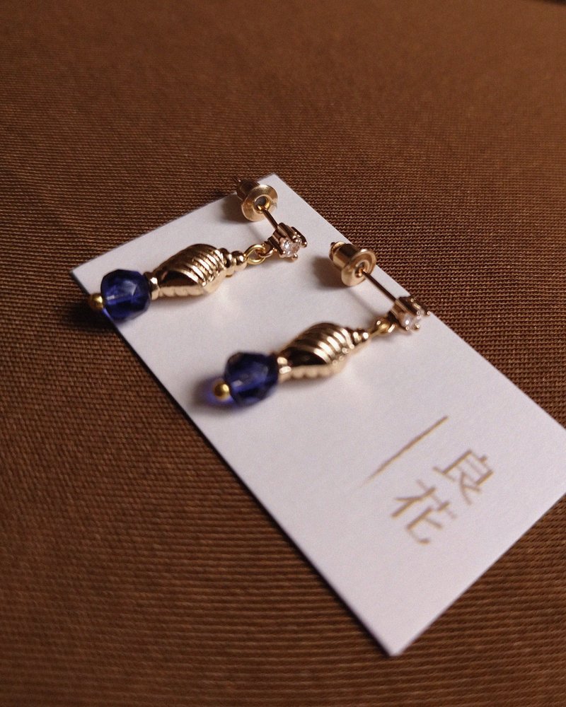 古典鋯石耳環 - 紫藍切角進口珠 - 耳環/耳夾/耳骨夾 - 琉璃 紫色