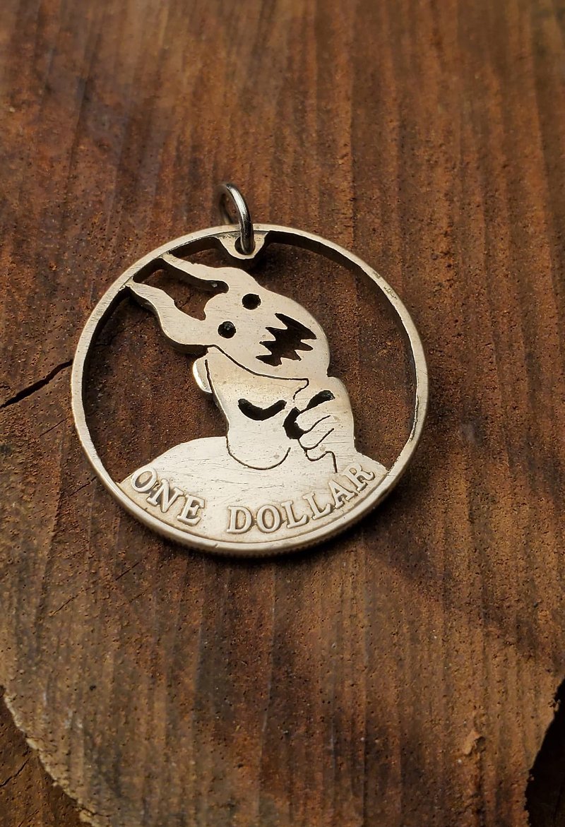 Coin Remake Pendant (Subject: Disguise)