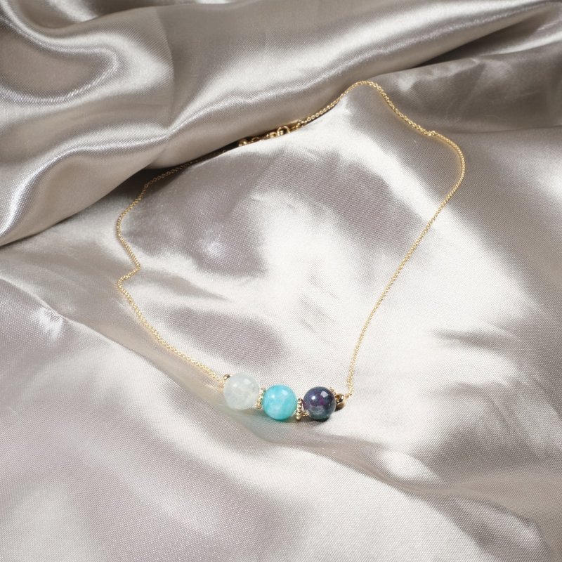 Peaceful beryl x Stone x red Gemstone 14k gold-filled crystal necklace calm peace - Necklaces - Crystal Blue