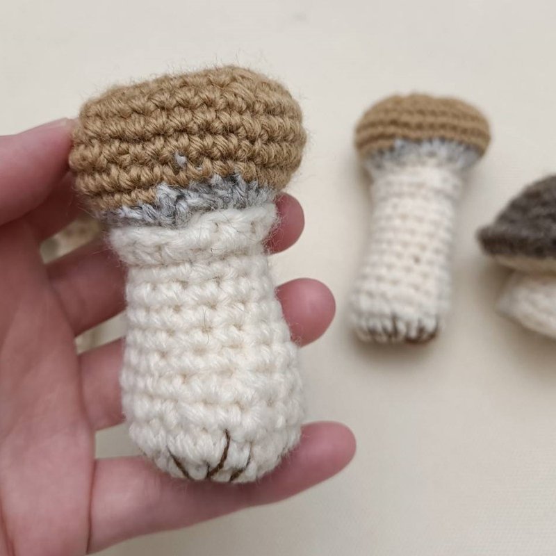 毛線娃娃年度清倉特價  毛線香菇/松茸篇 - 寶寶/兒童玩具/玩偶 - 羊毛 卡其色