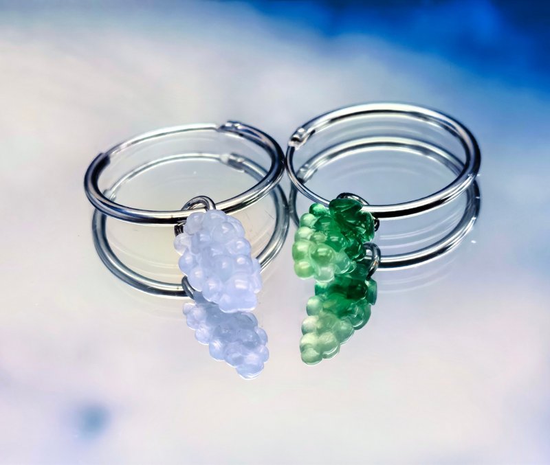 Silver Collection - Icy jadeite grapes silver earrings - ต่างหู - เครื่องเพชรพลอย 