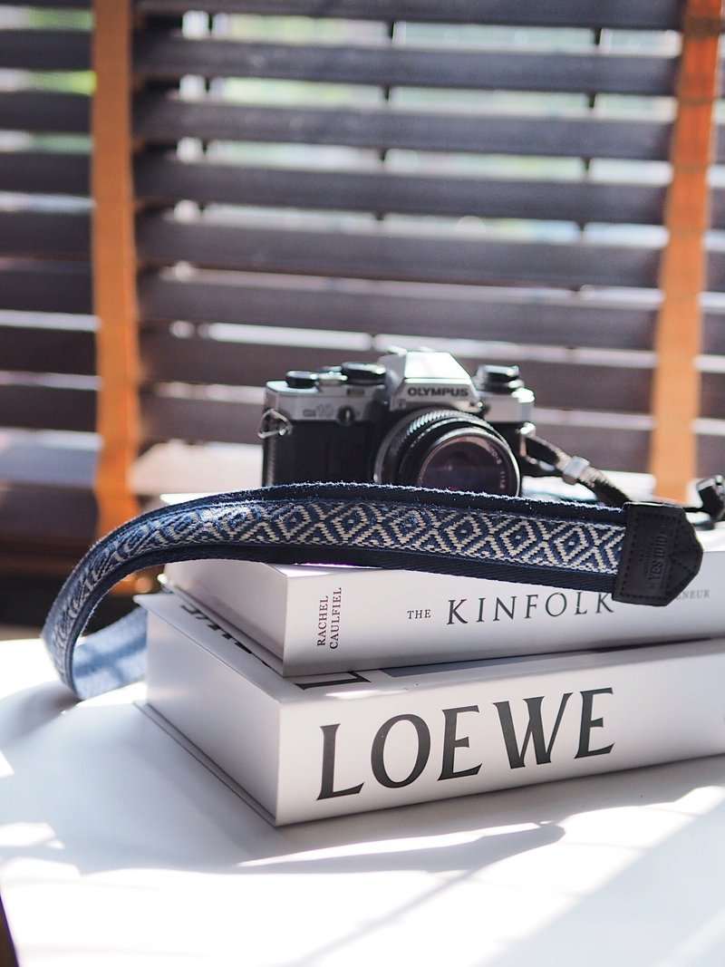 Navy Boho style  / LARGE  SIZE / CAMERA STRAP by YESIDID - 相機背帶 - 人造皮革 藍色