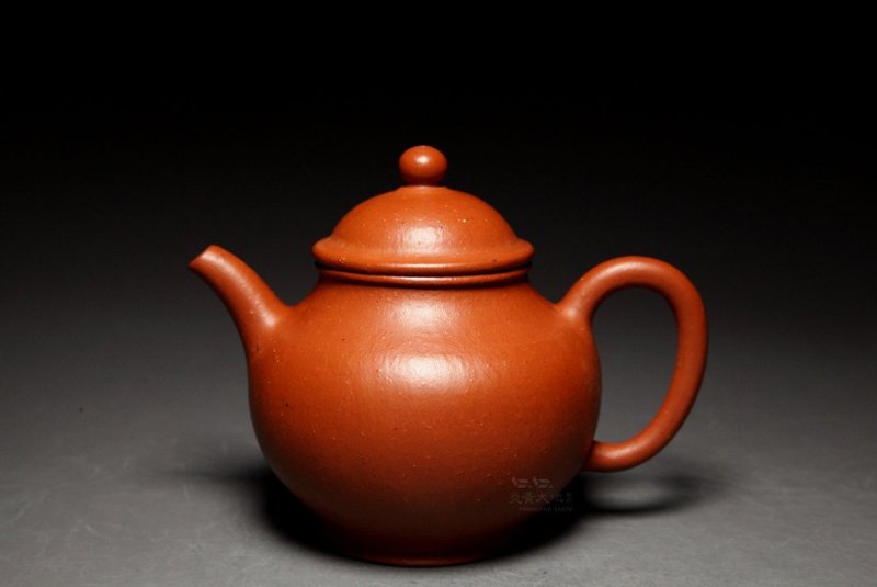 【鼓腹】龍山堂 古法純手作り 摹古シリーズ 小煤窯老朱泥 165cc - 急須・ティーカップ - 陶器 レッド