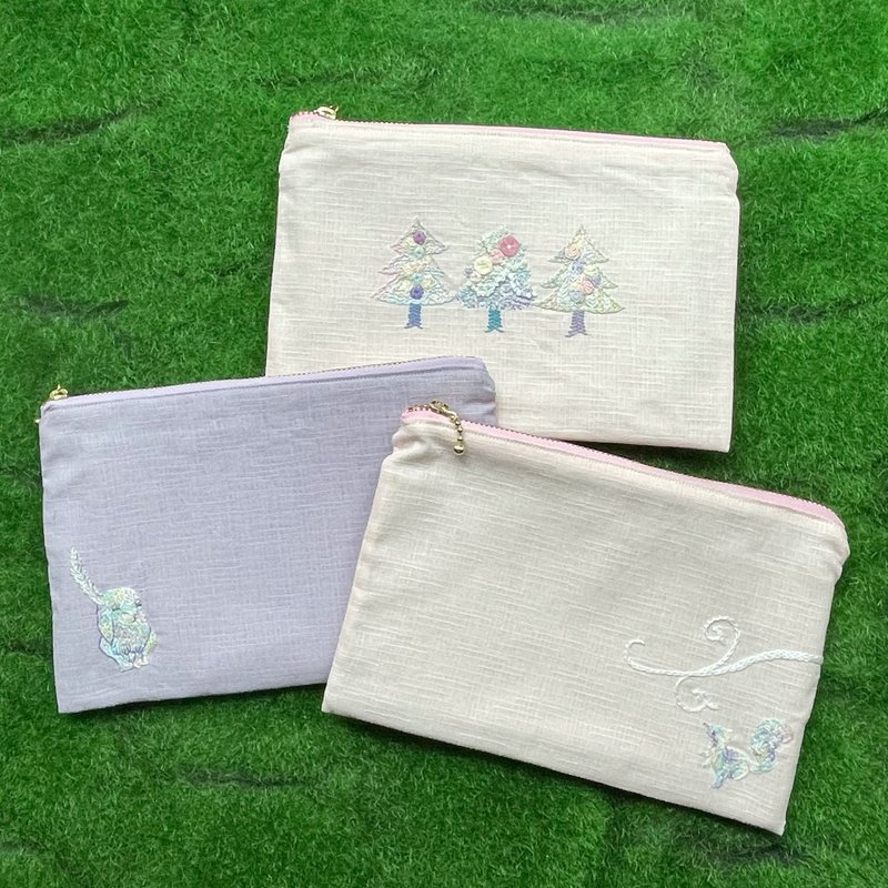 Passport and passbook case ~A forest in pastel color~ thin, multi used case - กระเป๋าเครื่องสำอาง - ผ้าฝ้าย/ผ้าลินิน สึชมพู