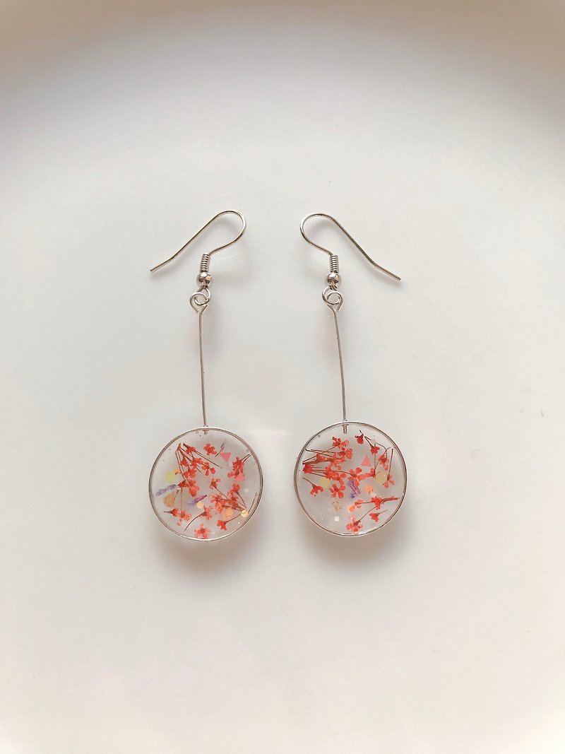 Spring flower geometric drooping earrings - Earrings & Clip-ons - Plants & Flowers Red