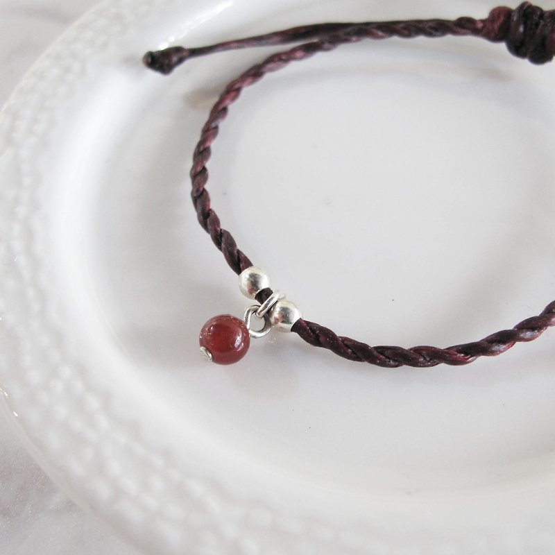 Big staff Taipa [manual silver] red agate × natural paraffin rope bracelet red red - Bracelets - Gemstone Red