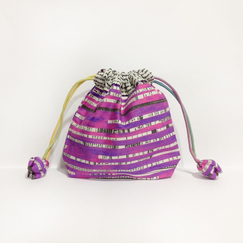 Purple psychedelic striped newspaper bundle pocket - กระเป๋าเครื่องสำอาง - ผ้าฝ้าย/ผ้าลินิน สีม่วง