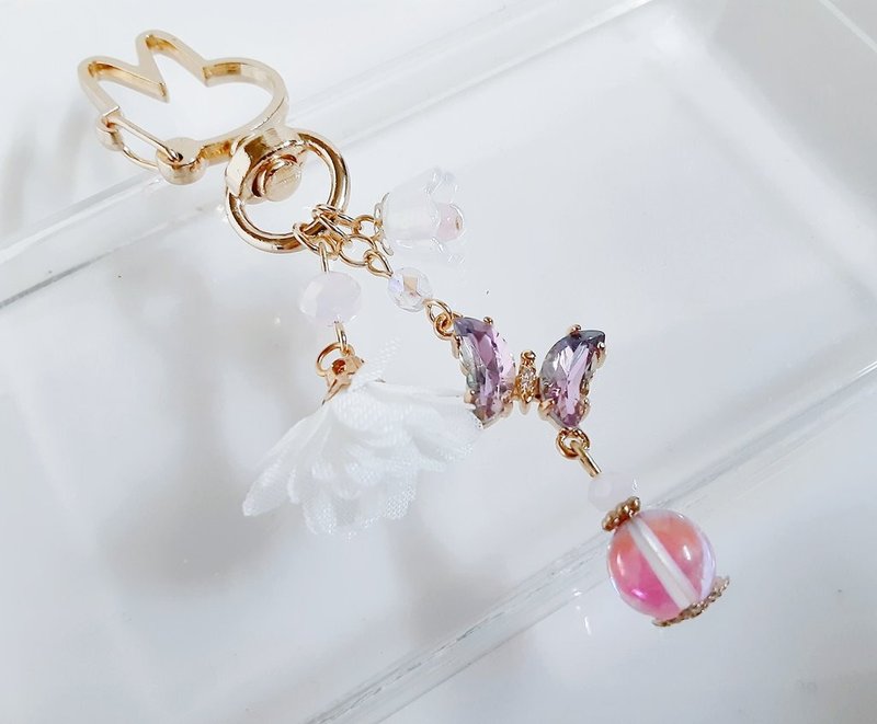 Pink crystal butterfly, flower tassel and lily of the valley beads fashionable keychain Birthday gift Cute Sparkly Pink Bag charm - Keychains - Glass Pink