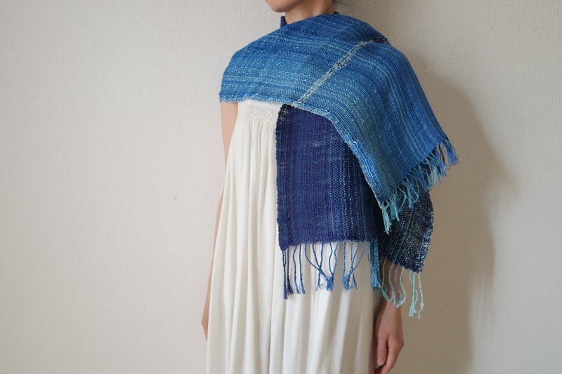 手織りストール　リネンシルク　海　タペストリー　ギフト　Shawl (S) 4　入學   畢業　母親節　禮物　生日禮物 - 絲巾 - 棉．麻 藍色