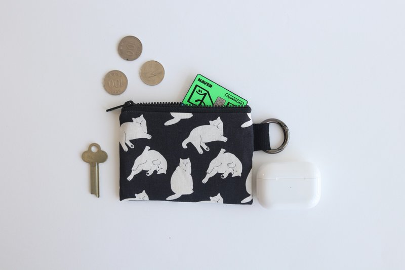 big big cat coin card pouch - one day (black) - กระเป๋าใส่เหรียญ - ผ้าฝ้าย/ผ้าลินิน สีดำ