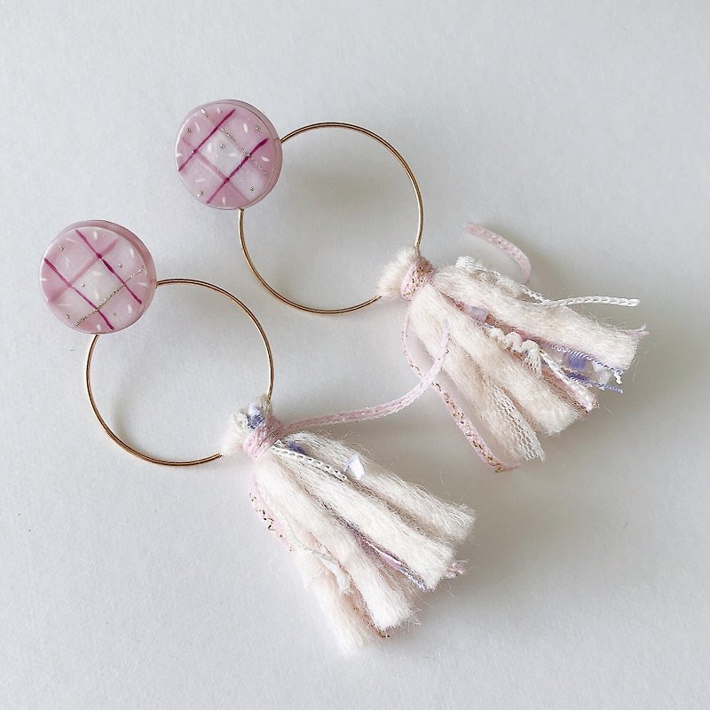 Plaid tassel dangle earrings gold geometric - Earrings & Clip-ons - Resin Pink