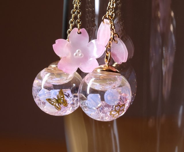 桜ピアス ハンドメイド - アクセサリー