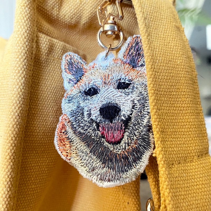 [Accessories] Customized pet portrait embroidery | Embroidered earrings keychain_furry kid texture portrait peripherals - Keychains - Thread Multicolor