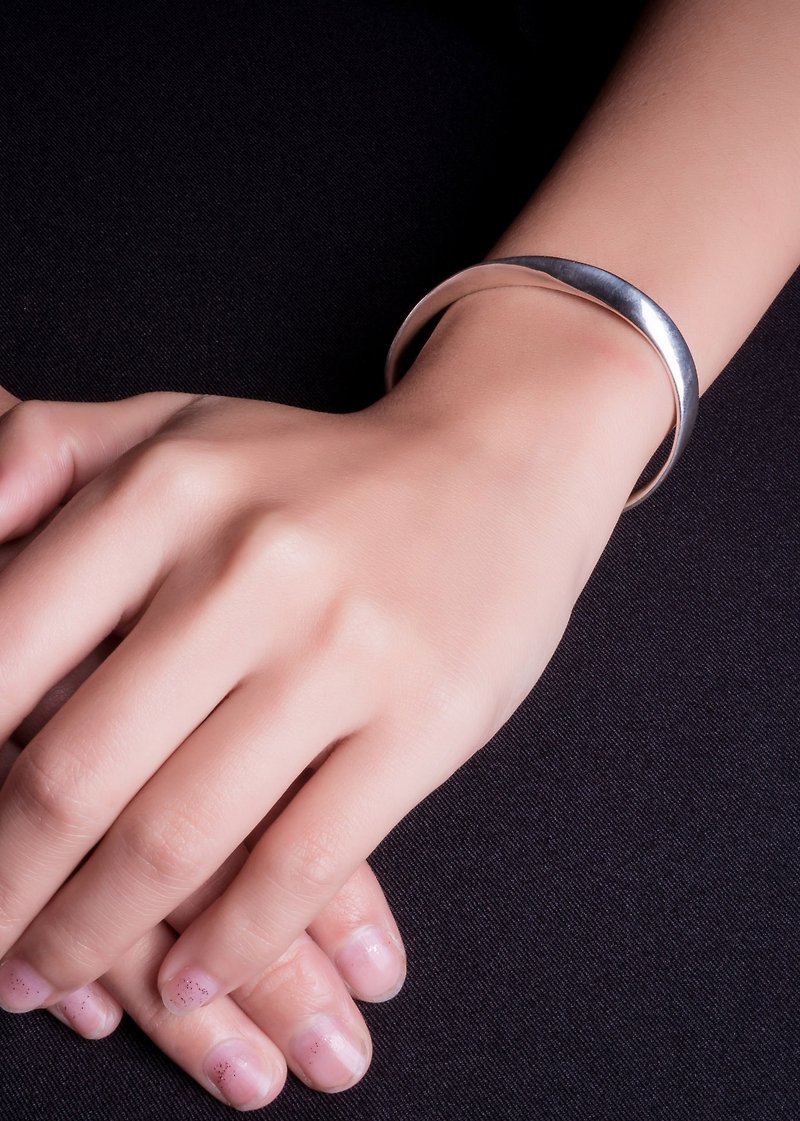 - Silver torsion perspective bracelet - bracelet Bracelet - สร้อยข้อมือ - เงินแท้ สีเงิน