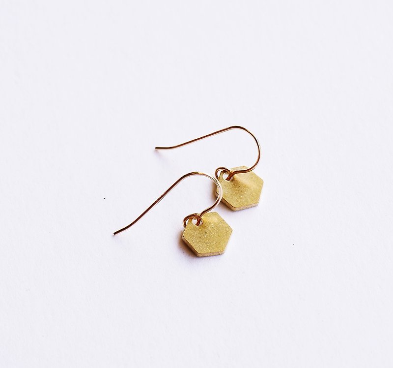 Pocket honeycomb pure Bronze mini cute personality 14K yellow ear hook - ต่างหู - โลหะ 