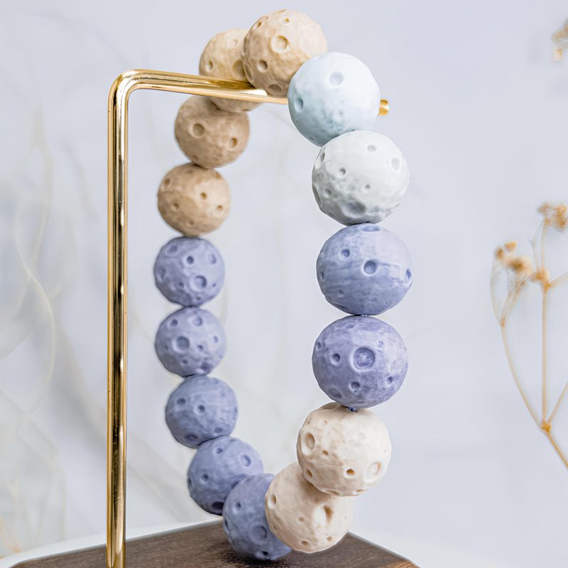 Endless Loop [Macaron Planet Alxa] Pure Tone Meteorite Planet Bracelet / One Thing One Shot - สร้อยข้อมือ - คริสตัล หลากหลายสี