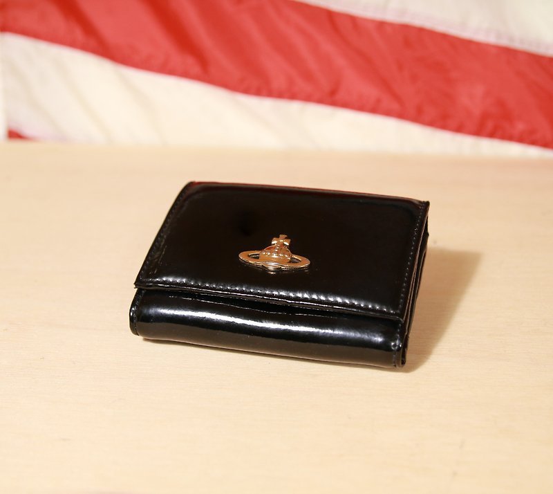 Back to Green :: Black patent leather Vivienne Westwood logo vintage wallet (WT-27) - กระเป๋าสตางค์ - หนังแท้ 