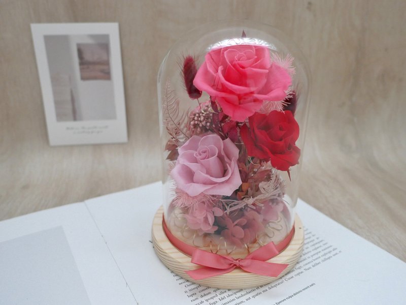 不凋花玻璃罩夜燈【粉桃嫣紅】永生花/新婚/七夕情人節禮物/母親 - 燈具/燈飾 - 植物．花 紅色