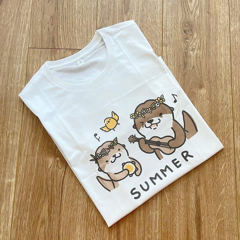 Cute otter summer limited South Island style short-sleeved T-shirt TEE - เสื้อฮู้ด - ผ้าฝ้าย/ผ้าลินิน 