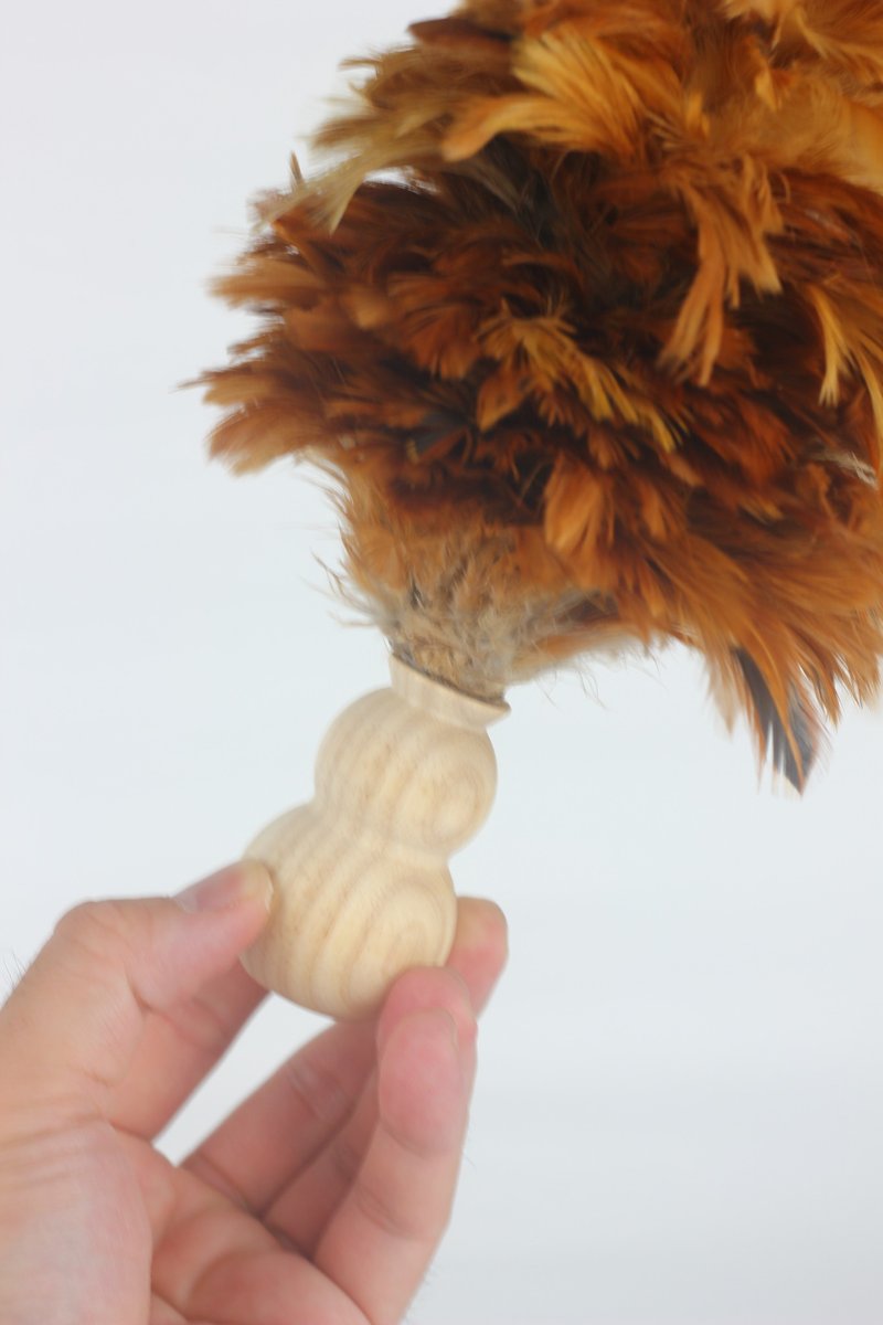 Auspicious Ping An/ Gourd Chicken - Table Cleaning Brush - Gift for housewarming and new home - Other - Other Materials Gold